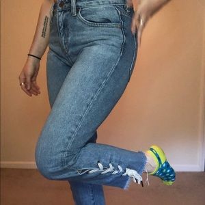 High waisted lace ankle jeans
